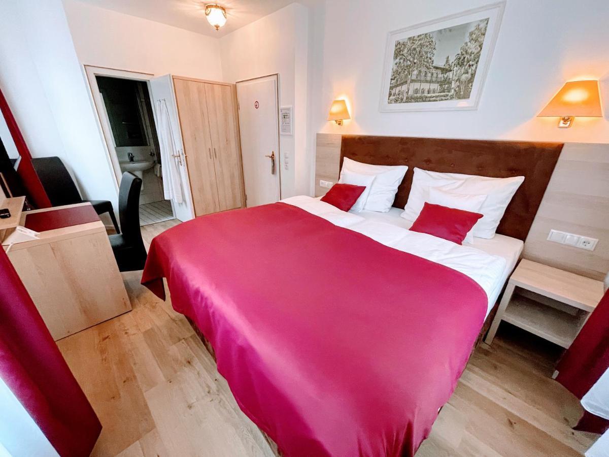 Das Hotel Krone เคอนิกส์วินเทอร์ ภายนอก รูปภาพ