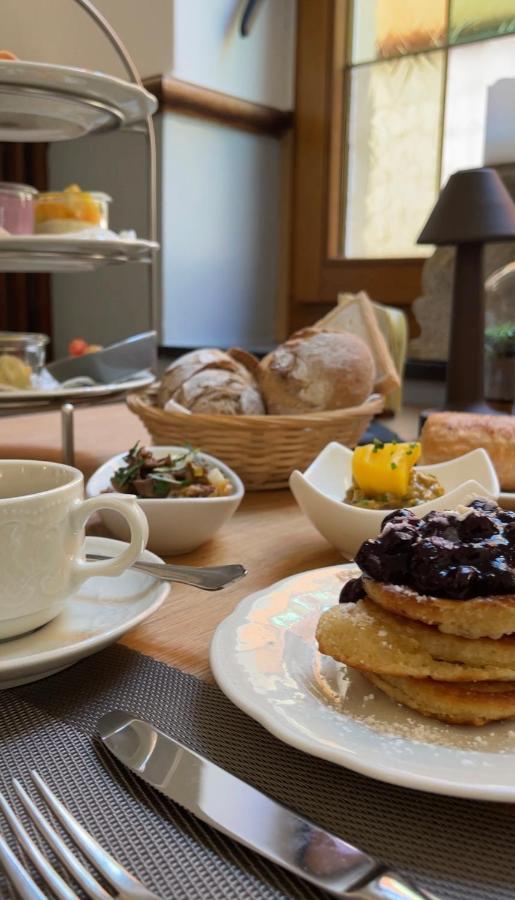 Das Hotel Krone เคอนิกส์วินเทอร์ ภายนอก รูปภาพ