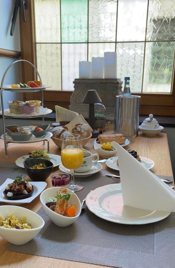 Das Hotel Krone เคอนิกส์วินเทอร์ ภายนอก รูปภาพ